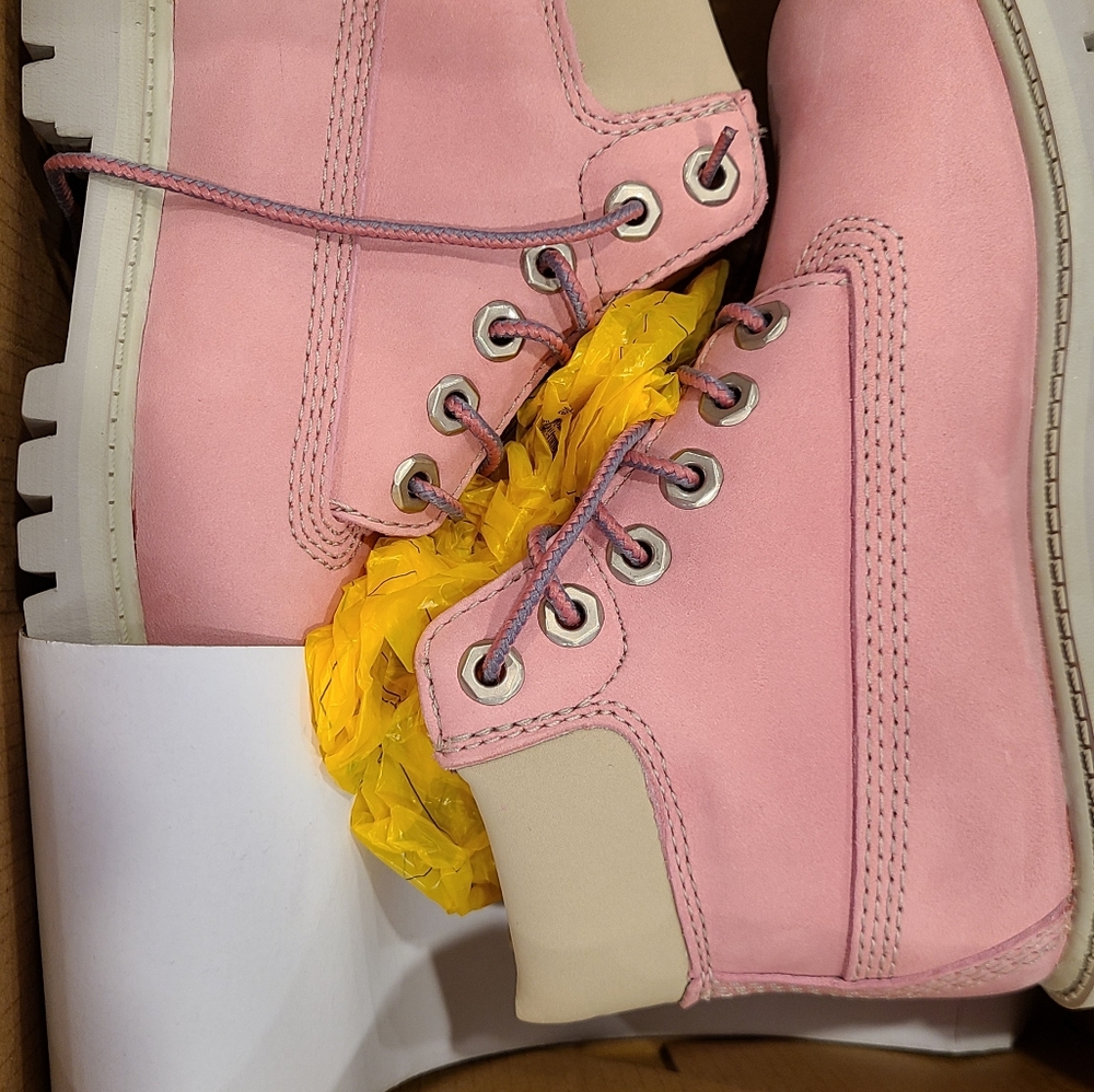 Toddler girls pink Timberland boots Size 11